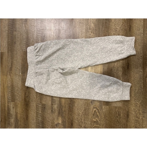 Lululemon Ready to Rulu High Rise Jogger 24” - Picture 4 of 6